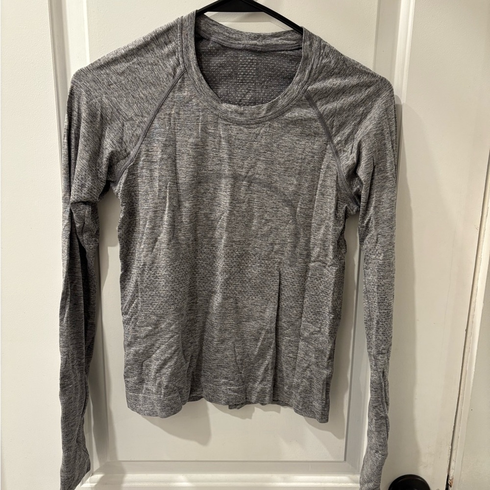 Lululemon Swiftly Tech long sleeve tops. waist length. SET OF TWO. Size 4